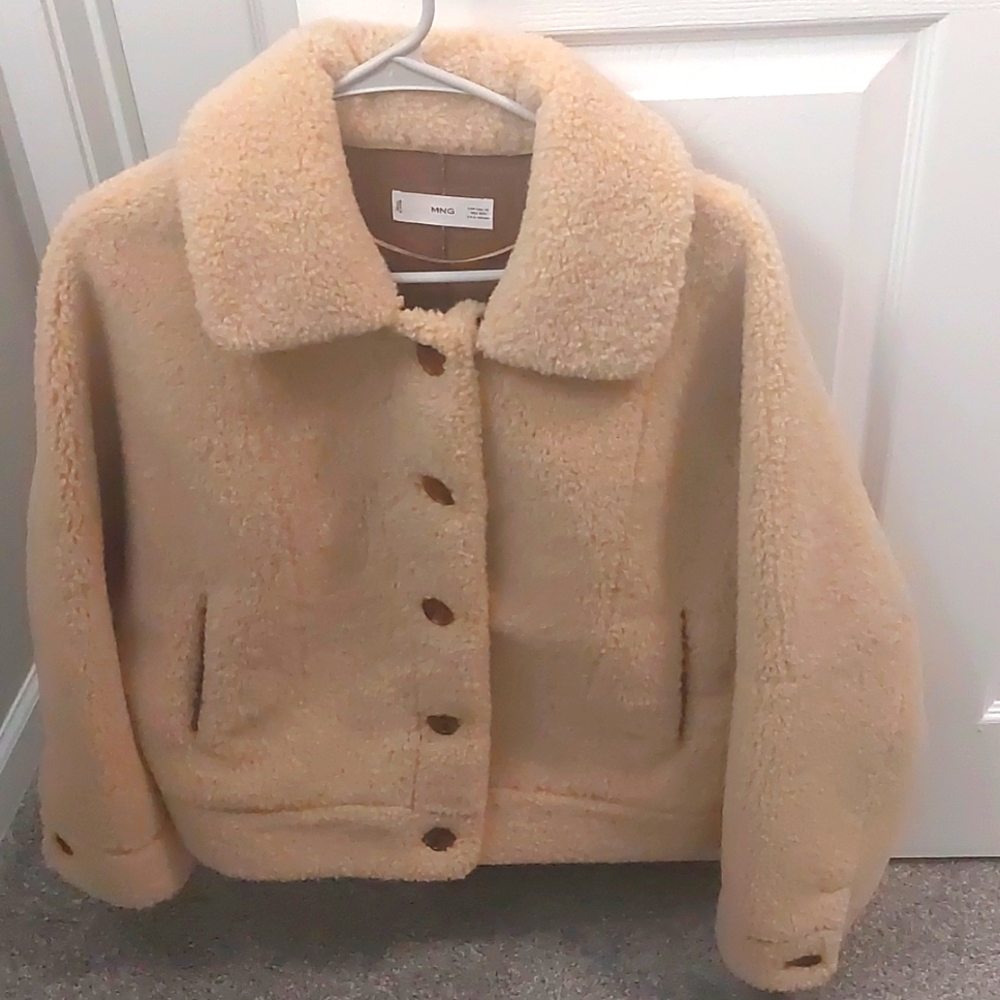 Mango Teddy Bear Shearling coat. Size XS
